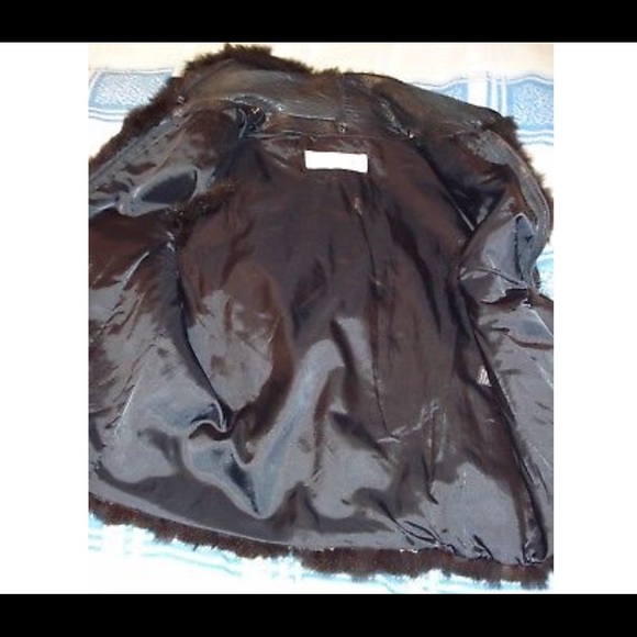 Andrew Marc Fur Vest - Picture 2 of 2